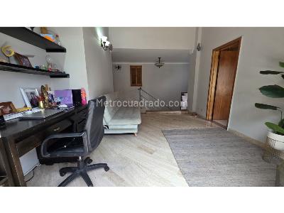 Casa de 4 alcobas en venta en Poblado Las Lomas 2, Medellín, 325 m² · foto 7 de 20