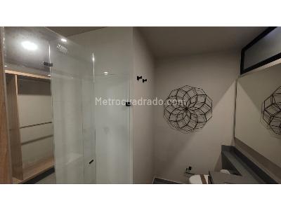 Apartaestudio en venta en Altos Del Poblado, Medellín, 56 m² · foto 12 de 15