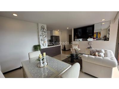 Apartamento en venta en Altos Del Poblado, Medellín · foto 3 de 20