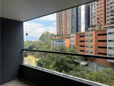 Apartamento de 2 alcobas en venta en Las Brujas, Envigado, 80 m² · foto 1 de 19