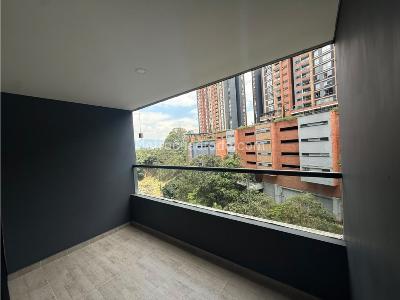 Apartamento de 2 alcobas en venta en Las Brujas, Envigado, 80 m² · foto 2 de 19