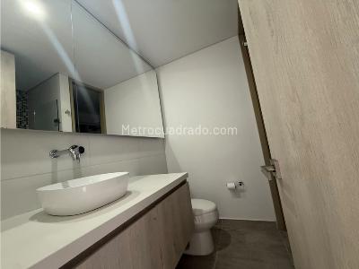 Apartamento de 2 alcobas en venta en Las Brujas, Envigado, 80 m² · foto 17 de 19