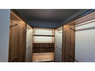 Apartamento de 3 alcobas en venta en El Poblado Santa Maria De Los Angeles, Medellín, 198 m² · foto 18 de 20