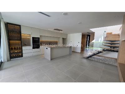 Casa de 3 alcobas en venta en San Lucas, Envigado, 167 m² · foto 11 de 20