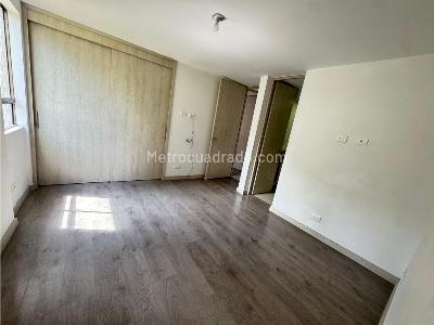 Apartamento de 3 alcobas en venta en Las Lomitas, Sabaneta, 72 m² · foto 16 de 18