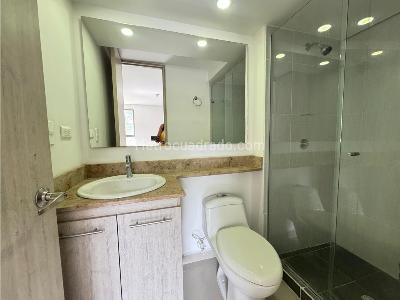 Apartamento de 3 alcobas en venta en Las Lomitas, Sabaneta, 72 m² · foto 17 de 18