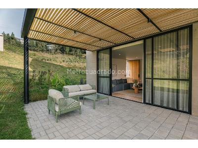 Casa de 3 alcobas en venta en Alto De Las Palmas, Envigado, 242 m² · foto 4 de 20