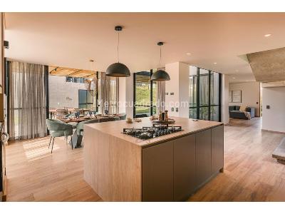 Casa de 3 alcobas en venta en Alto De Las Palmas, Envigado, 242 m² · foto 5 de 20