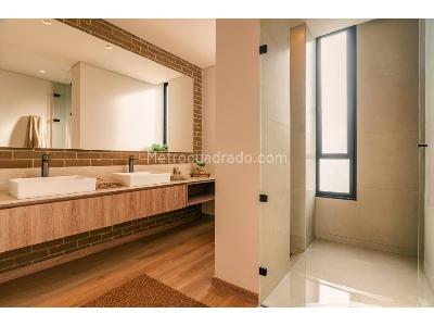 Casa de 3 alcobas en venta en Alto De Las Palmas, Envigado, 242 m² · foto 18 de 20