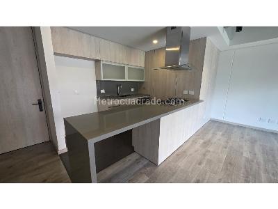 Apartamento de 3 alcobas en venta en Altos Del Poblado, Medellín, 108 m² · foto 5 de 20