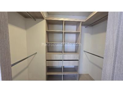 Apartamento de 3 alcobas en venta en Altos Del Poblado, Medellín, 108 m² · foto 15 de 20