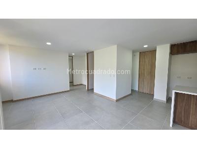 Apartamento de 2 alcobas en venta en Loma De San Jose, Sabaneta, 87 m² · foto 4 de 20