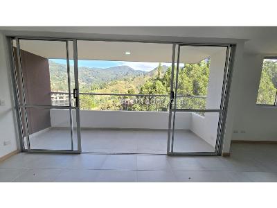 Apartamento de 2 alcobas en venta en Loma De San Jose, Sabaneta, 87 m² · foto 12 de 20