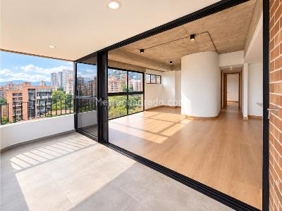 Apartamento de 2 alcobas en venta en El Poblado La Linde, Medellín, 110 m² · foto 12 de 20