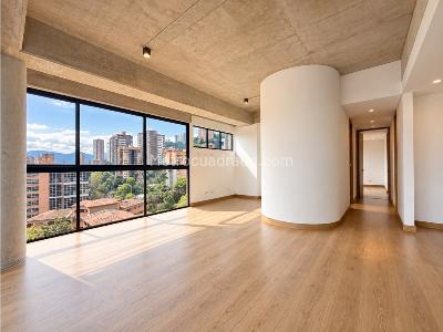 Apartamento de 2 alcobas en venta en El Poblado La Linde, Medellín, 110 m² · foto 13 de 20