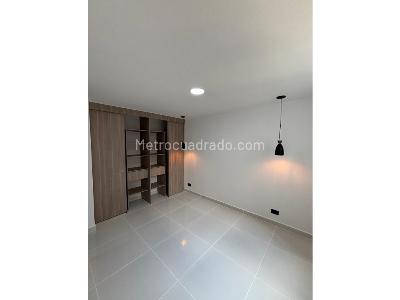 Apartamento de 3 alcobas en venta en Robledo Pajarito, Medellín, 54 m² · foto 11 de 20