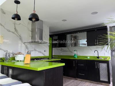 Apartamento de 3 alcobas en venta en San Joaquin, Medellín, 103 m² · foto 2 de 19