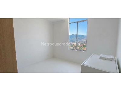 Apartamento de 2 alcobas en venta en Barrio De Jesús, Medellín, 40 m² · foto 9 de 14