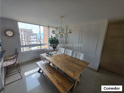 Apartamento de 3 alcobas en venta en El Poblado Castropol, Medellín, 117 m² · foto 6 de 20