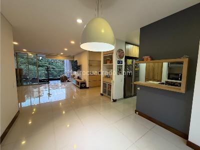 Apartamento de 3 alcobas en venta en El Poblado Provenza, Medellín, 152 m² · foto 8 de 20