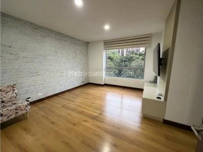Apartamento de 3 alcobas en venta en El Poblado Provenza, Medellín, 152 m² · foto 18 de 20