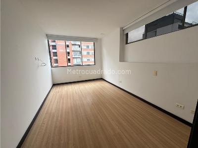 Apartamento en venta en Altos Del Poblado, Medellín · foto 13 de 17