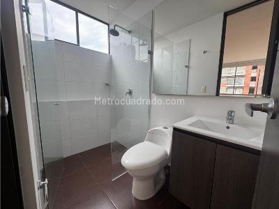 Apartamento en venta en Altos Del Poblado, Medellín · foto 16 de 17