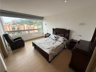 Apartamento en venta en El Poblado Castropol, Medellín · foto 12 de 16