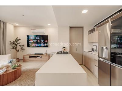 Apartaestudio en venta en Poblado Patio Bonito, Medellín, 54 m² · foto 2 de 20