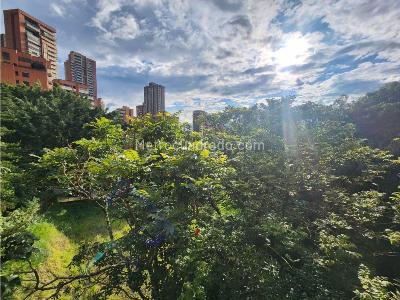 Apartamento de 4 alcobas en venta en La Concha, Medellín, 253 m² · foto 7 de 20
