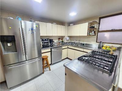 Apartamento de 4 alcobas en venta en La Concha, Medellín, 253 m² · foto 10 de 20
