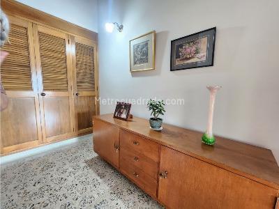 Apartamento de 4 alcobas en venta en La Concha, Medellín, 253 m² · foto 15 de 20