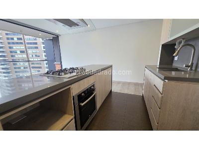 Apartamento de 3 alcobas en venta en Altos Del Poblado, Medellín, 88 m² · foto 5 de 20