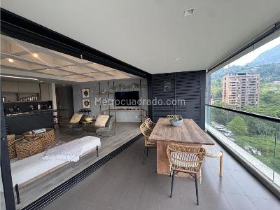 Apartamento en venta en Altos Del Poblado, Medellín · foto 6 de 20