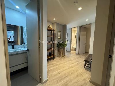 Apartamento en venta en Altos Del Poblado, Medellín · foto 14 de 20