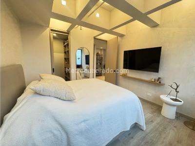 Apartamento en venta en Altos Del Poblado, Medellín · foto 19 de 20
