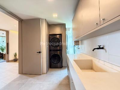 Apartamento en venta en El Poblado Provenza, Medellín · foto 14 de 20