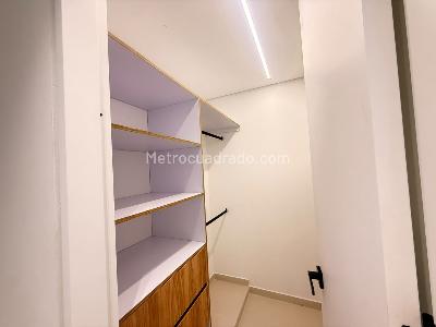 Apartamento de 3 alcobas en venta en Laureles, Medellín, 97 m² · foto 10 de 19