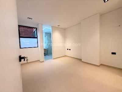 Apartamento de 3 alcobas en venta en Laureles, Medellín, 97 m² · foto 11 de 19