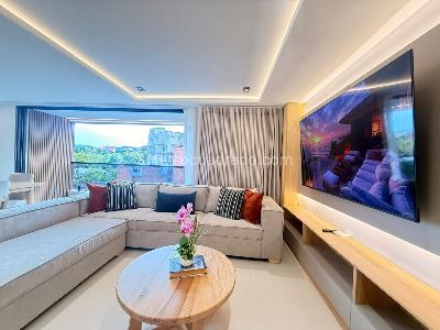 Apartamento de 3 alcobas en venta en Conquistadores, Medellín, 144 m² · foto 2 de 20
