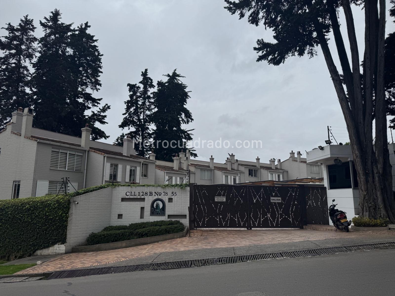 Casa en Venta  CERROS DE SOTILEZA ANTIGUA HELVETIA