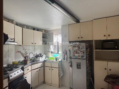 Apartamento en venta en Bella Suiza, Bogotá · foto 3 de 19