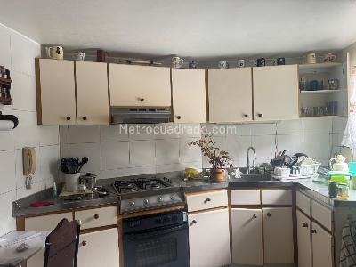 Apartamento en venta en Bella Suiza, Bogotá · foto 4 de 19