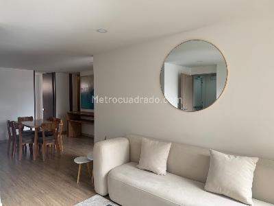 Apartamento de 2 alcobas en venta en La Castellana, Bogotá, 74 m² · foto 3 de 20