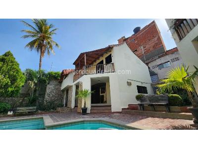 Casa en venta en Rodadero, Santa Marta · foto 2 de 15