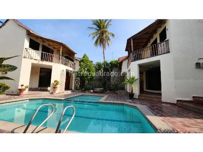 Casa en venta en Rodadero, Santa Marta · foto 3 de 15