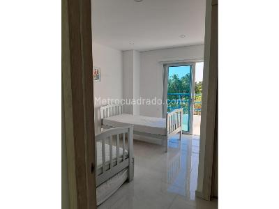 Apartamento de 3 alcobas en venta en Decameron, Santa Marta, 213 m² · foto 8 de 11