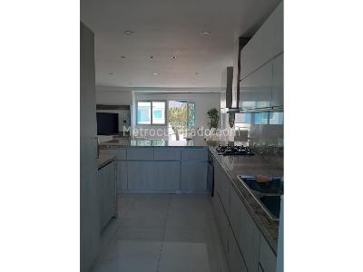 Apartamento de 3 alcobas en venta en Decameron, Santa Marta, 213 m² · foto 9 de 11