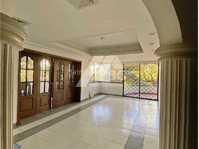 Apartamento de 4 alcobas en venta en San Jose, Santa Marta, 240 m² · foto 2 de 8