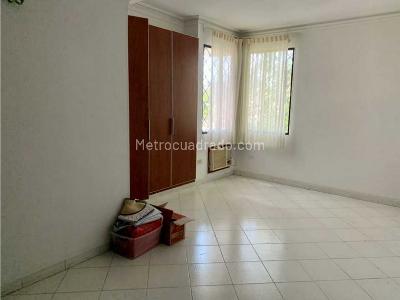 Apartamento de 4 alcobas en venta en San Jose, Santa Marta, 240 m² · foto 5 de 8